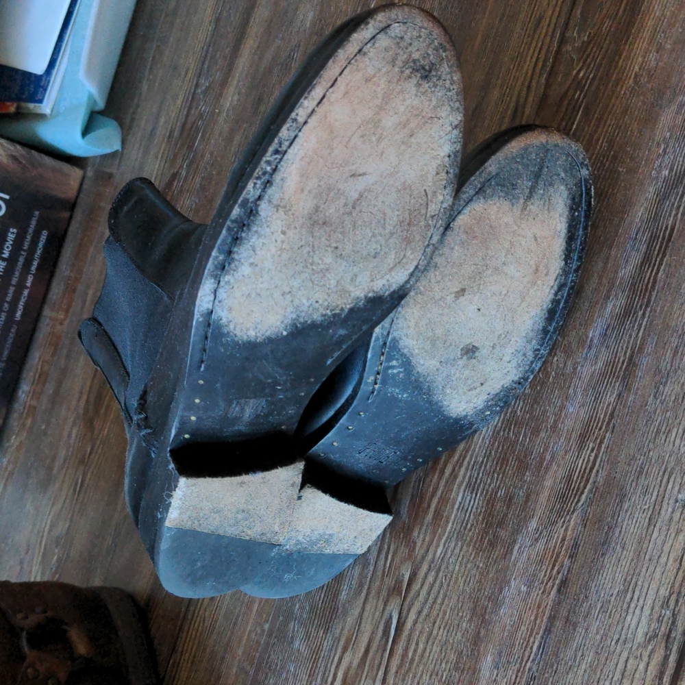 Frye Black Leather Chelsea Boots - Picture 3 of 3